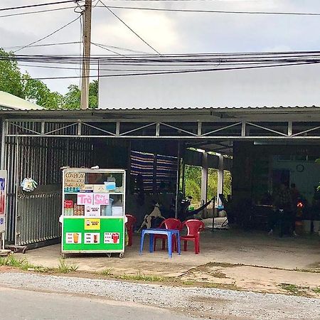 Hotel Thao Tran HaTien Exteriér fotografie