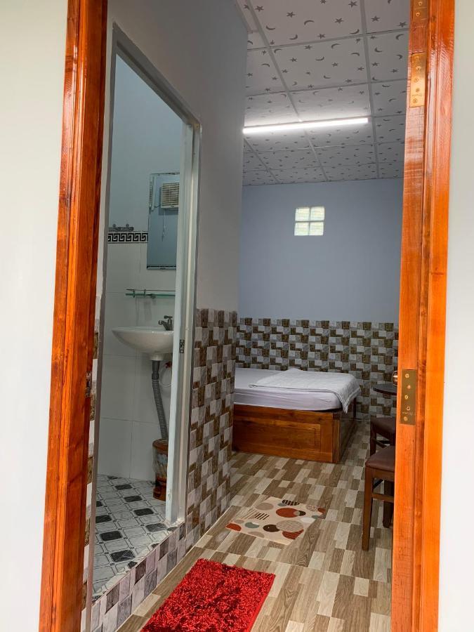 Hotel Thao Tran HaTien Exteriér fotografie
